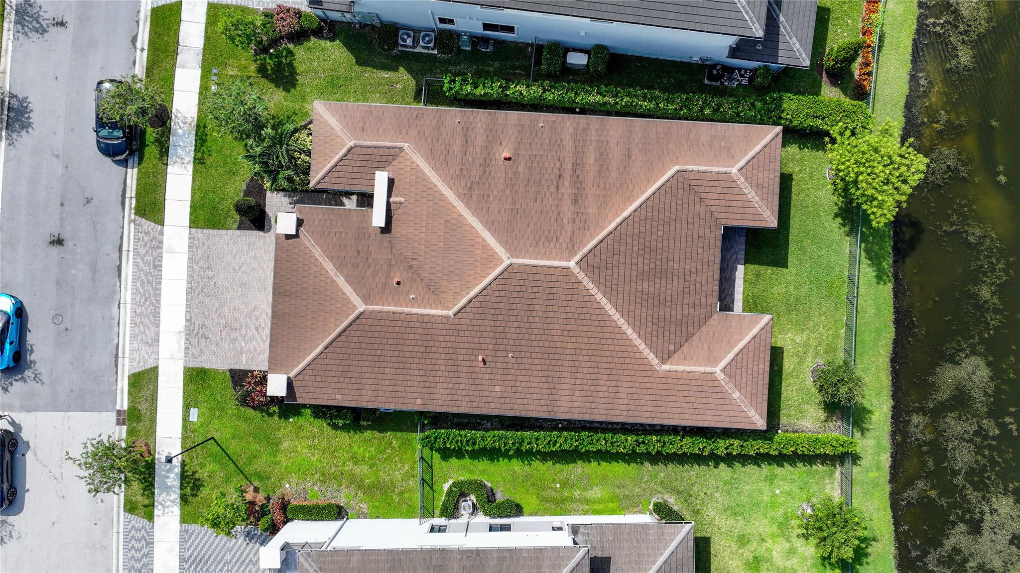 10547 N Lago Vista Cir