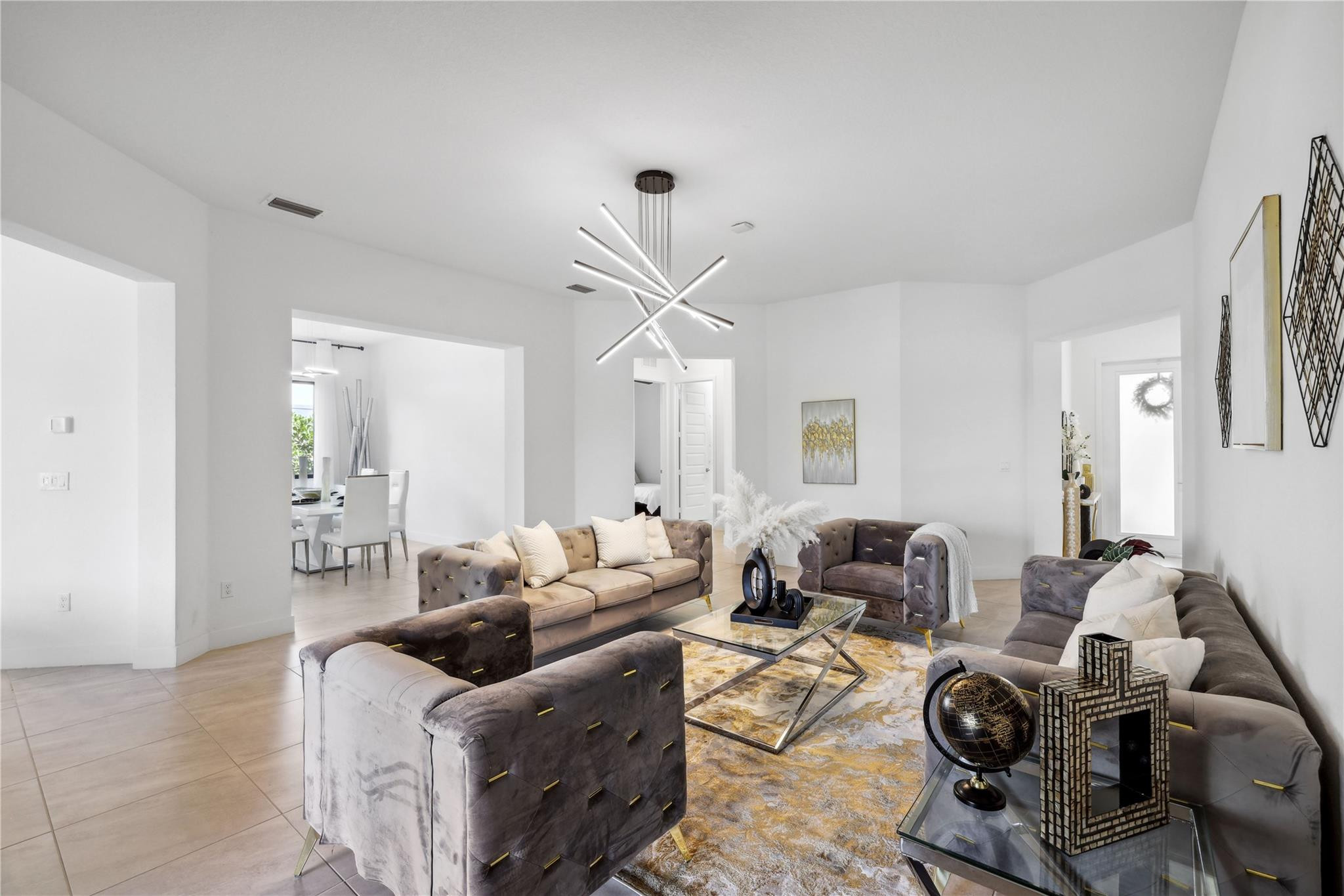 10547 N Lago Vista Cir