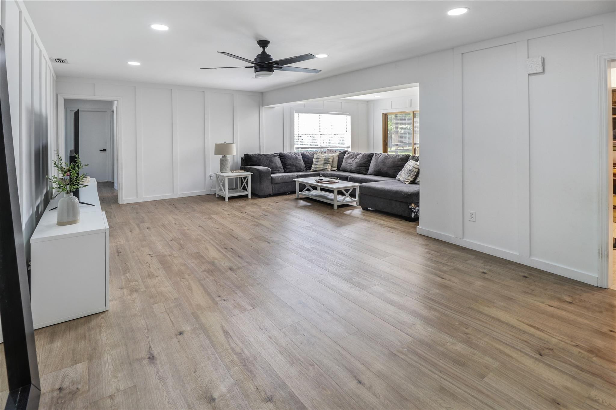 2425 NW 115th Dr