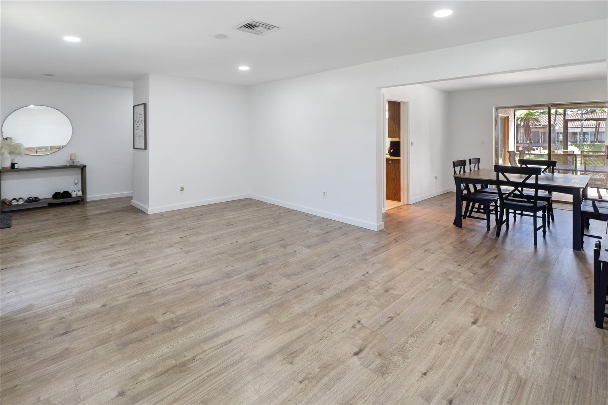 2425 NW 115th Dr