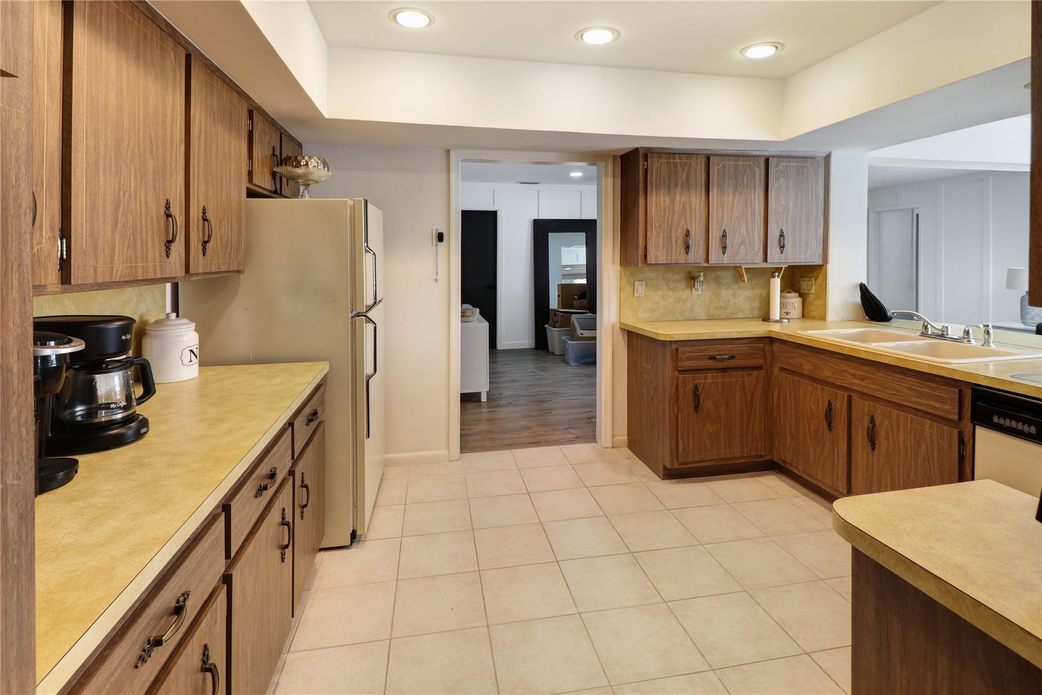 2425 NW 115th Dr