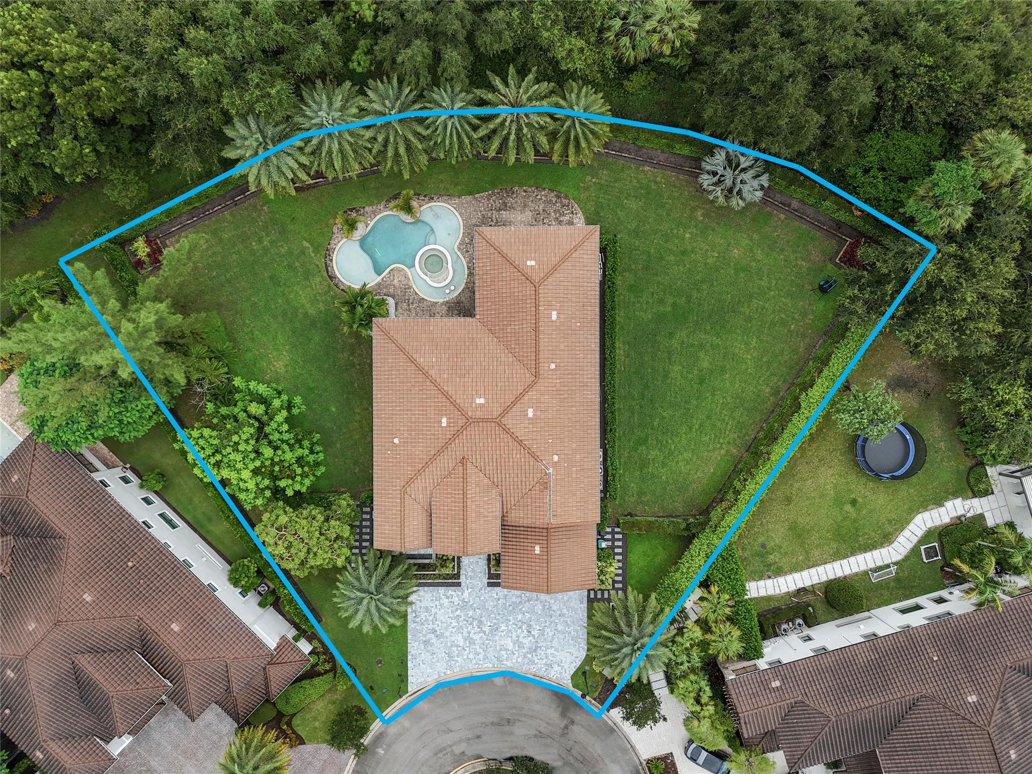 9455 Spiderlilly Ct