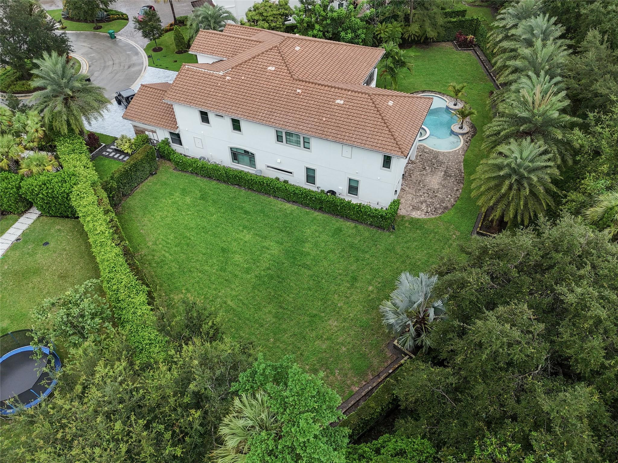 9455 Spiderlilly Ct