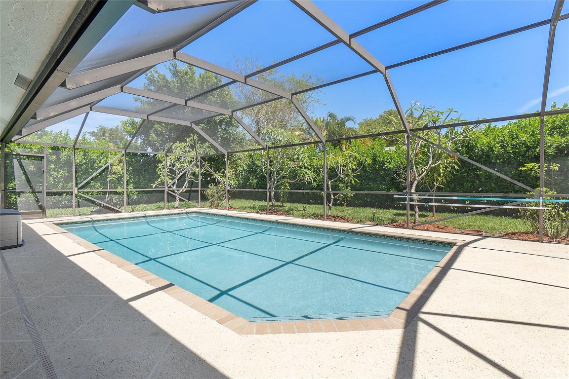 8839 NW 49th Drive, Coral Springs