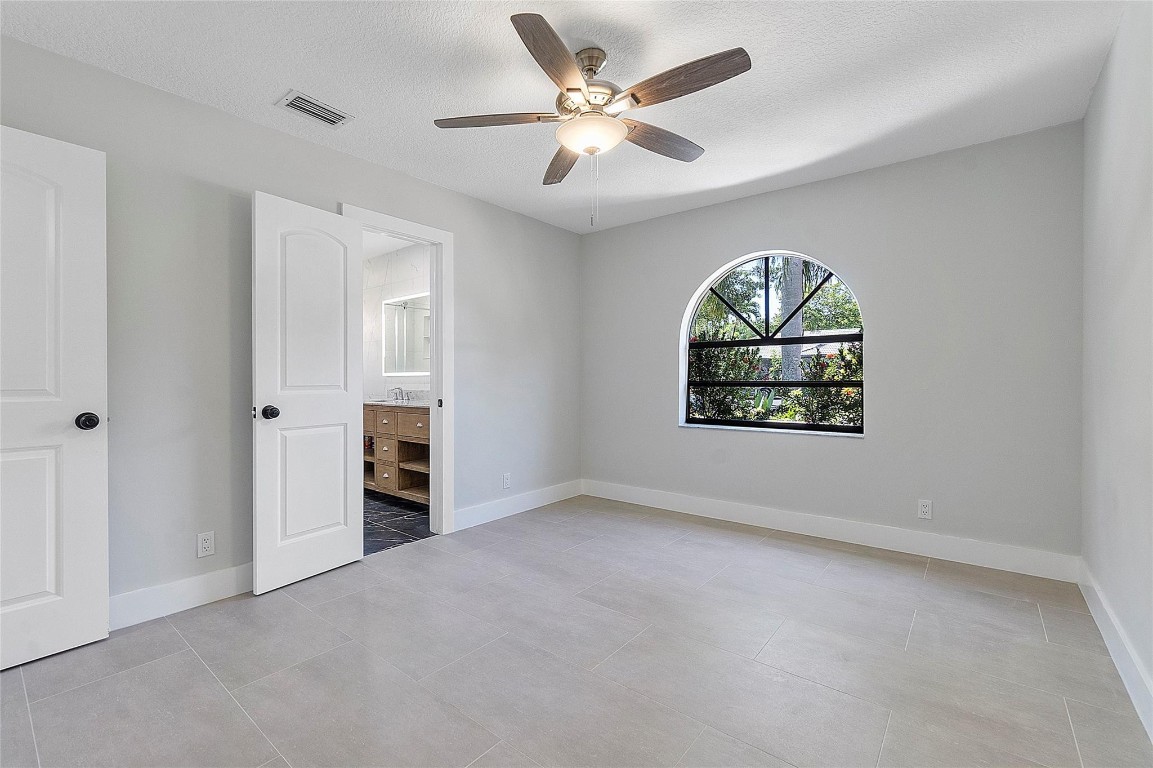 8839 NW 49th Drive, Coral Springs