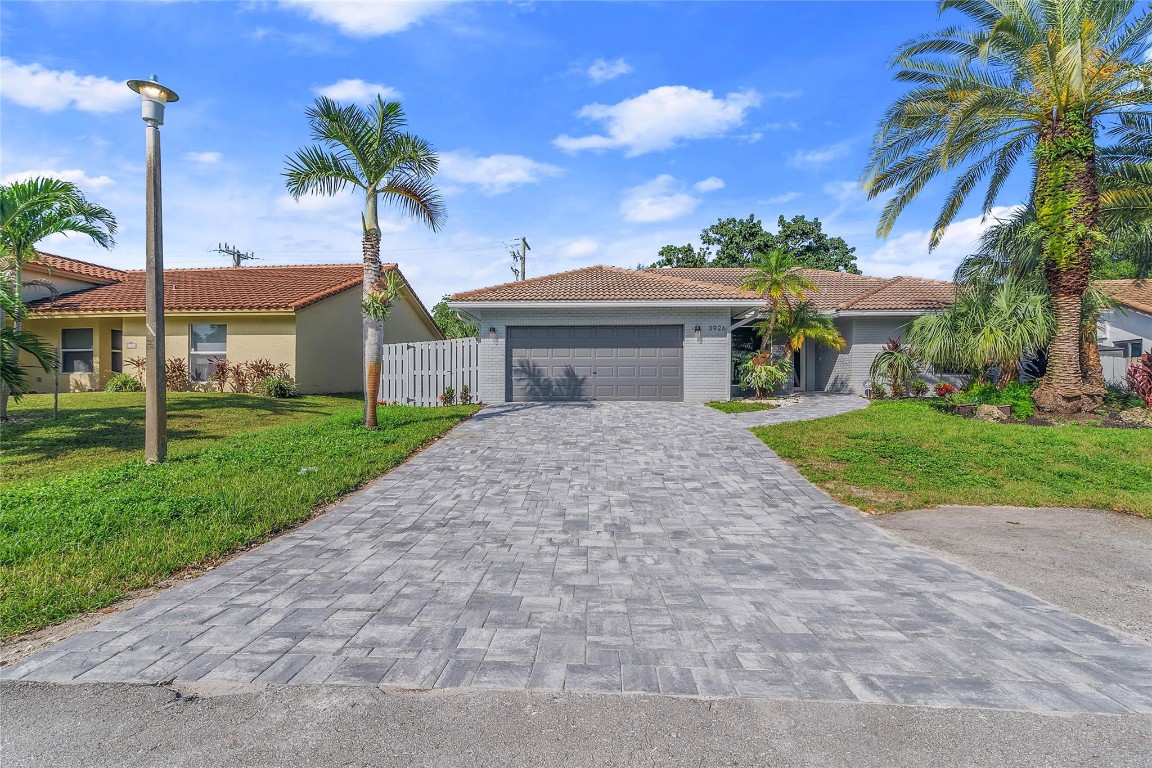 3926 NW 72nd Drive, Coral Springs