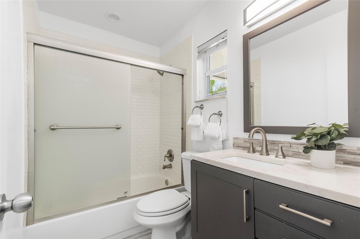 3926 NW 72nd Drive, Coral Springs