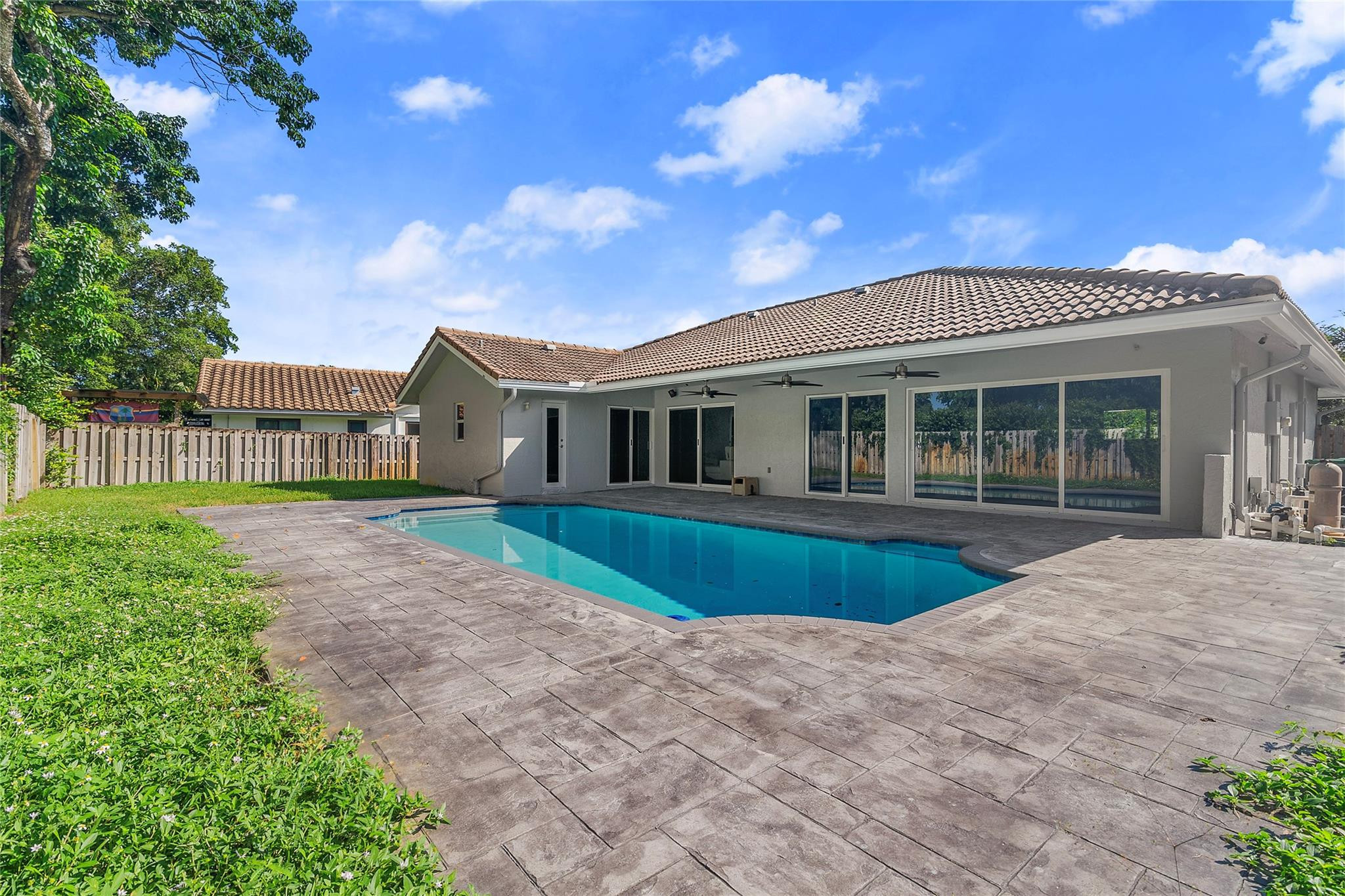 3926 NW 72nd Drive, Coral Springs