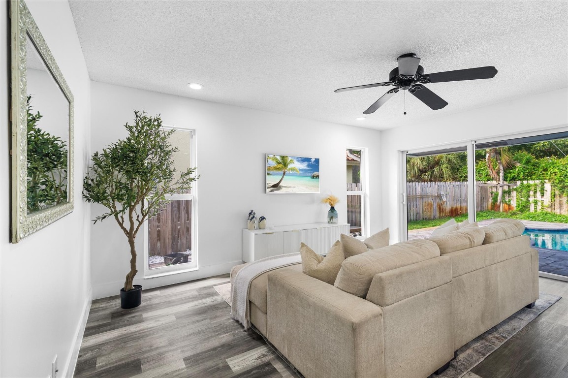 3926 NW 72nd Drive, Coral Springs