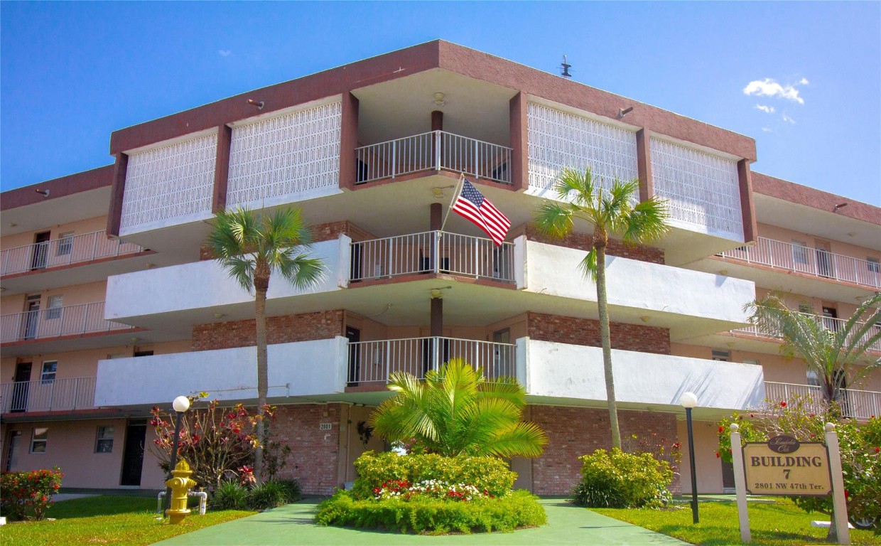 2801 NW 47th Terrace 204, Fort Lauderdale Unit: 204