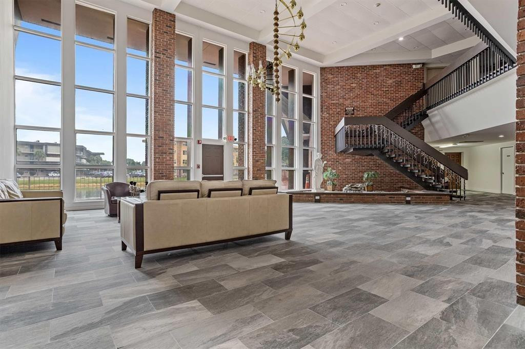 2801 NW 47th Terrace 204, Fort Lauderdale Unit: 204