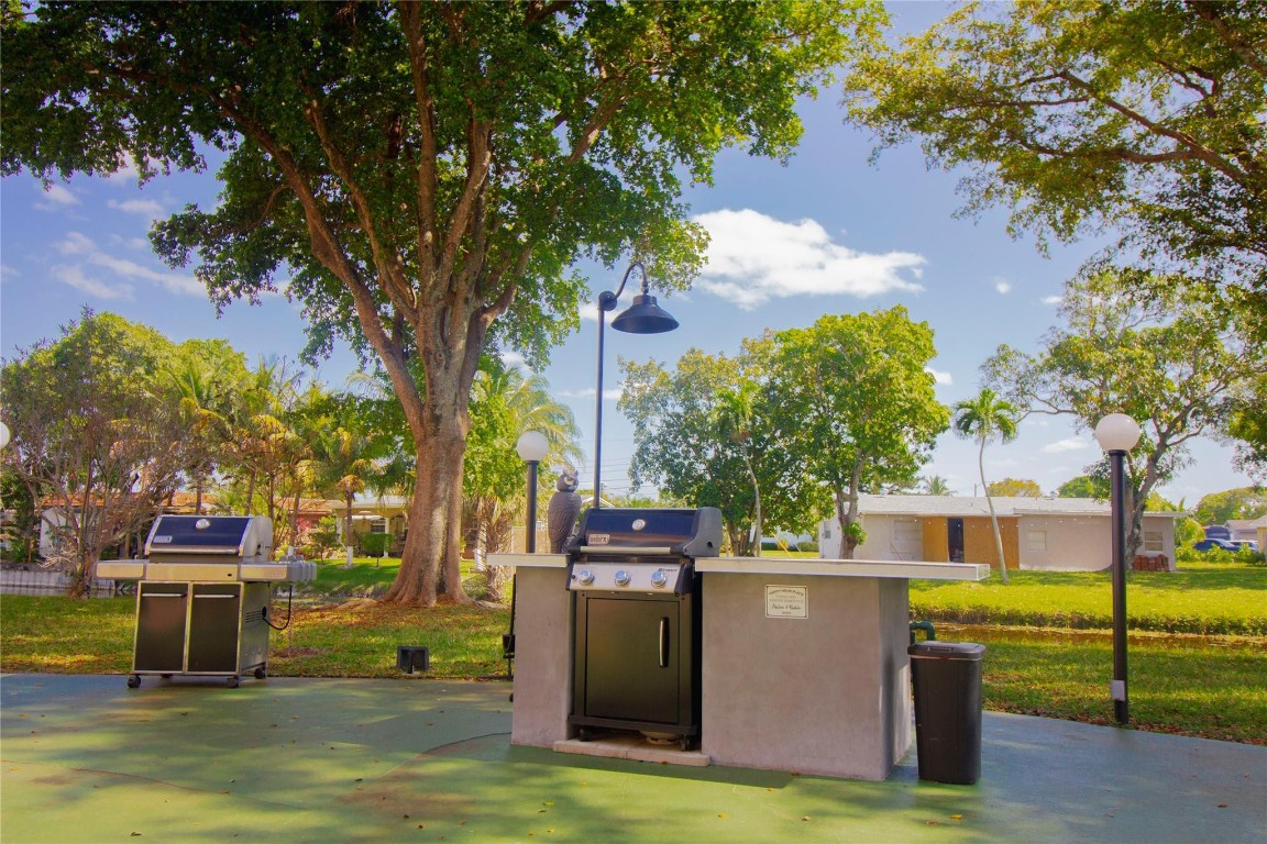 2801 NW 47th Terrace 204, Fort Lauderdale Unit: 204