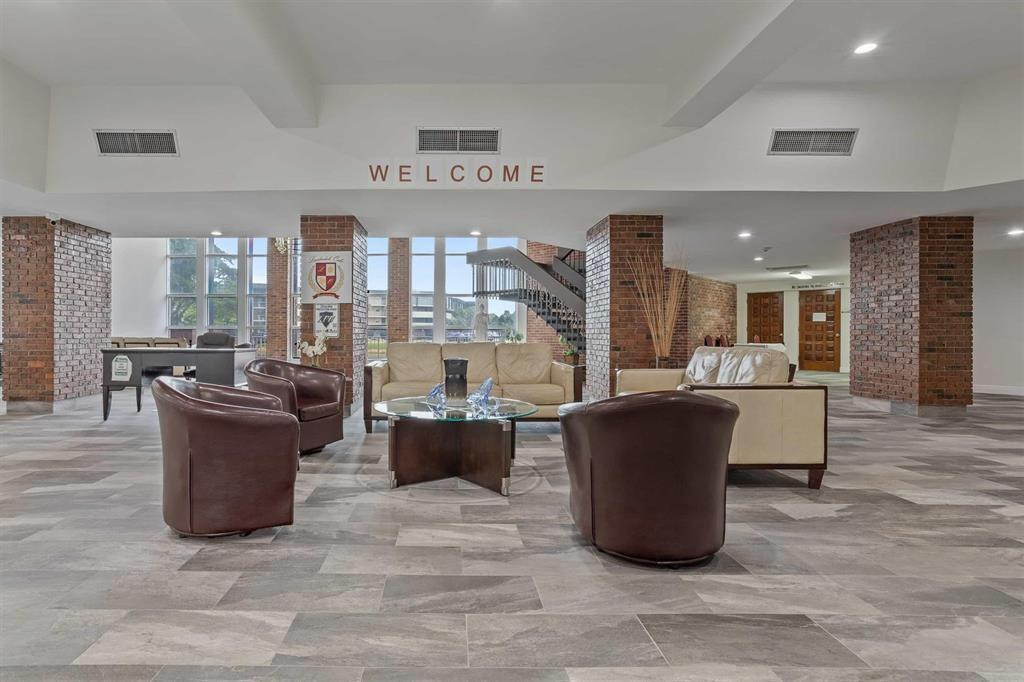 2801 NW 47th Terrace 204, Fort Lauderdale Unit: 204