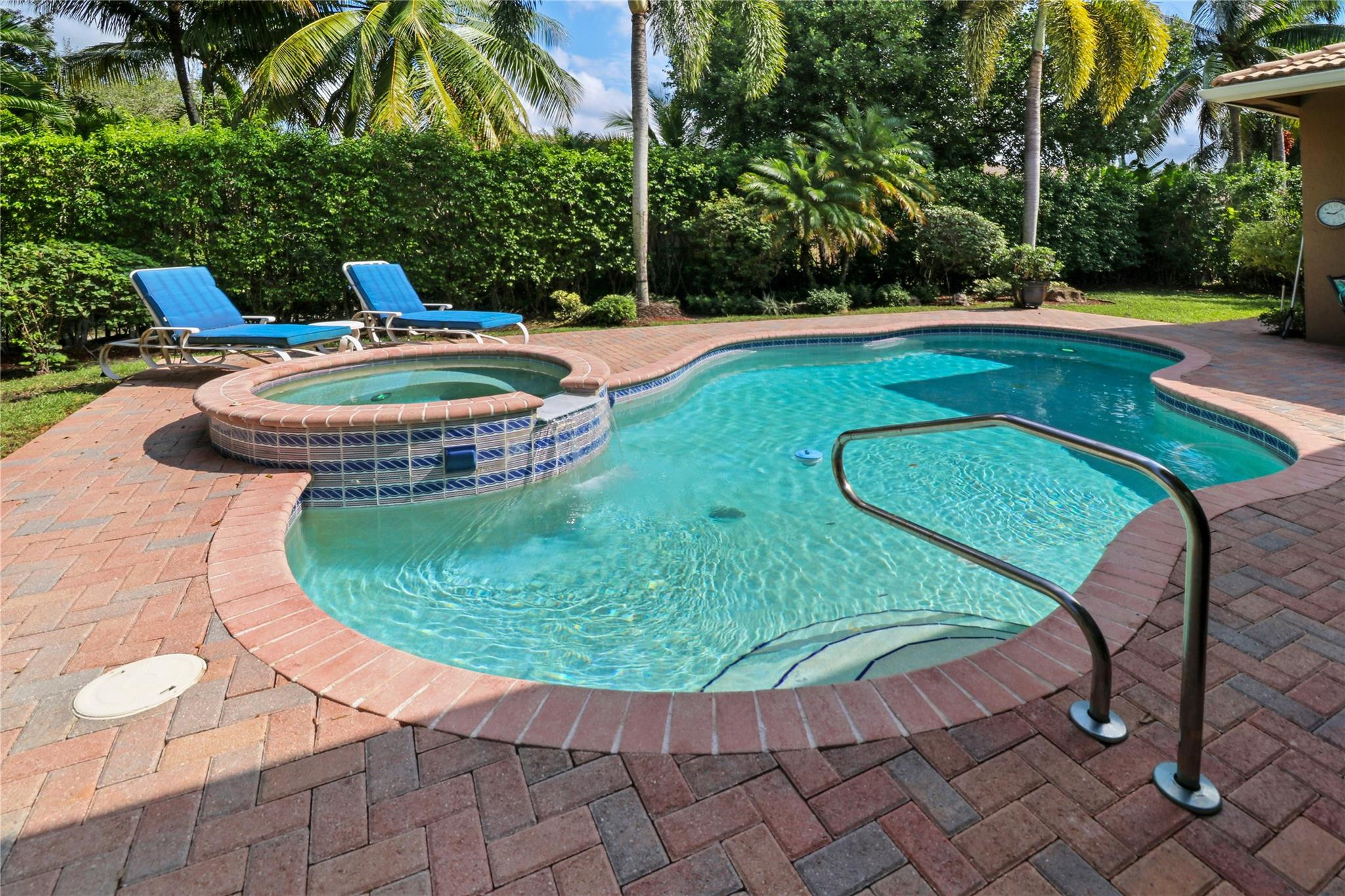 6174 NW 124th Dr