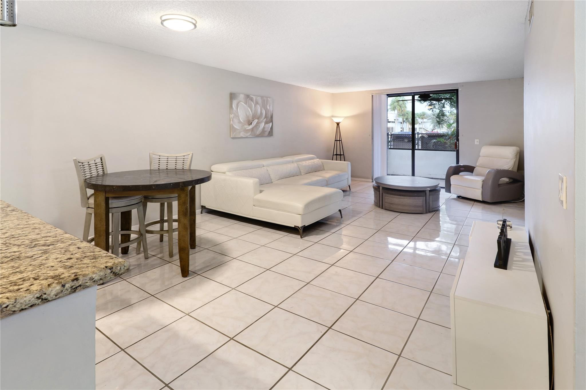 3351 NW 85th Avenue 115, Coral Springs Unit: 115