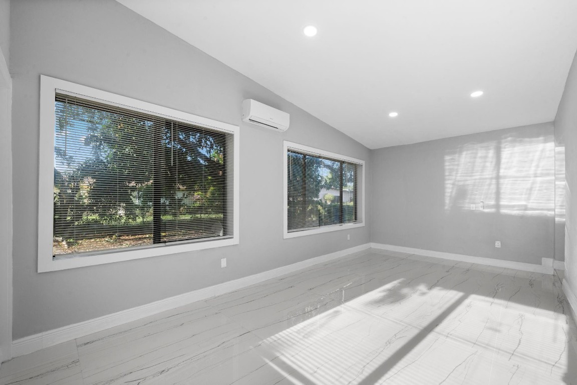 1300 NW 90th Street, Miami