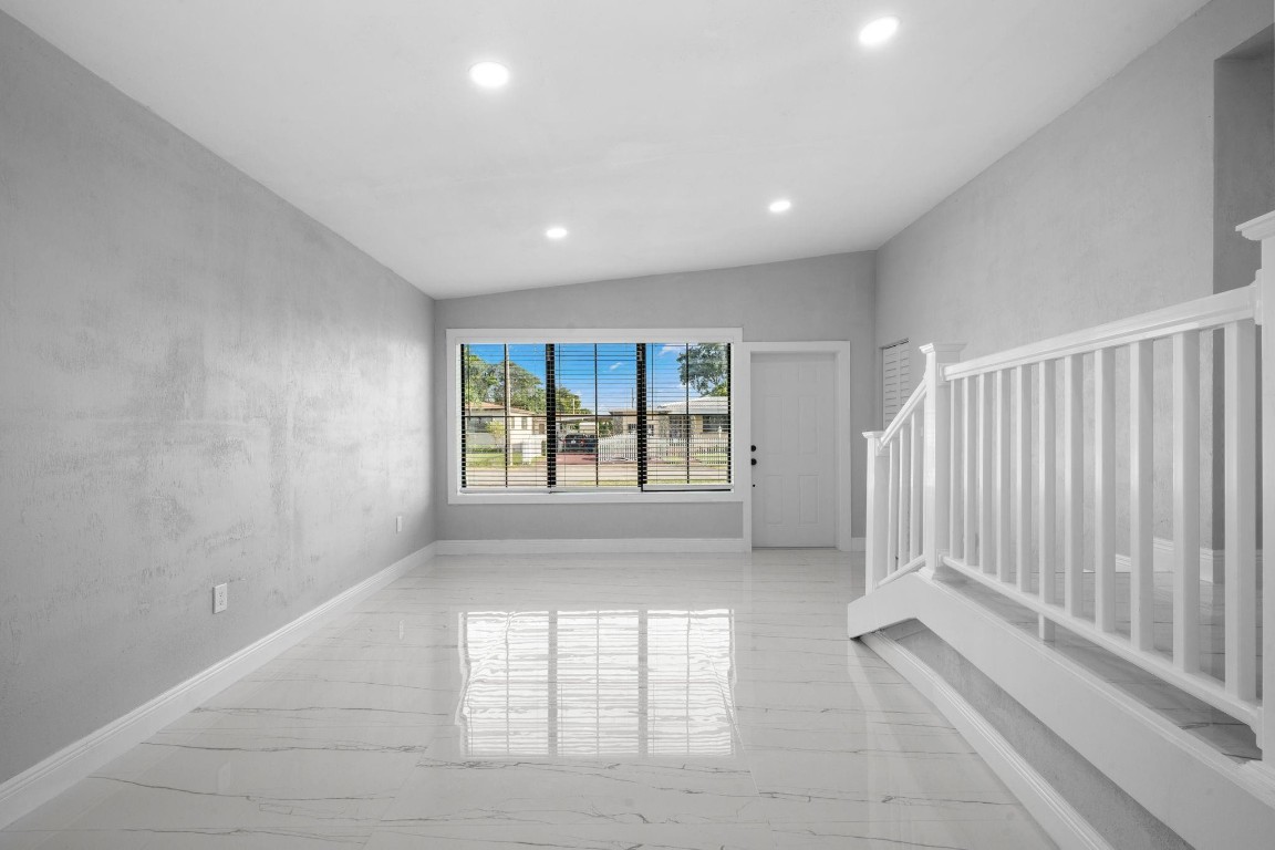 1300 NW 90th Street, Miami