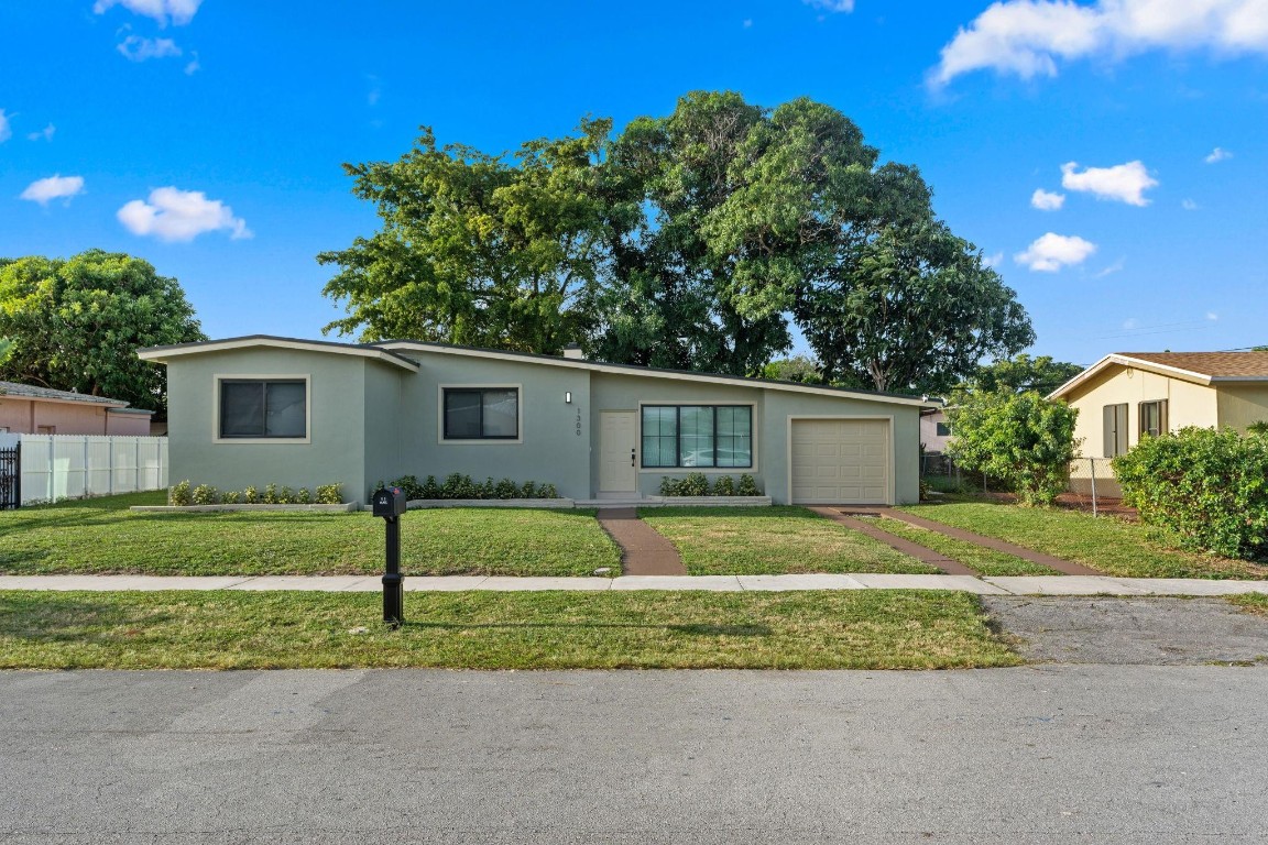 1300 NW 90th Street, Miami