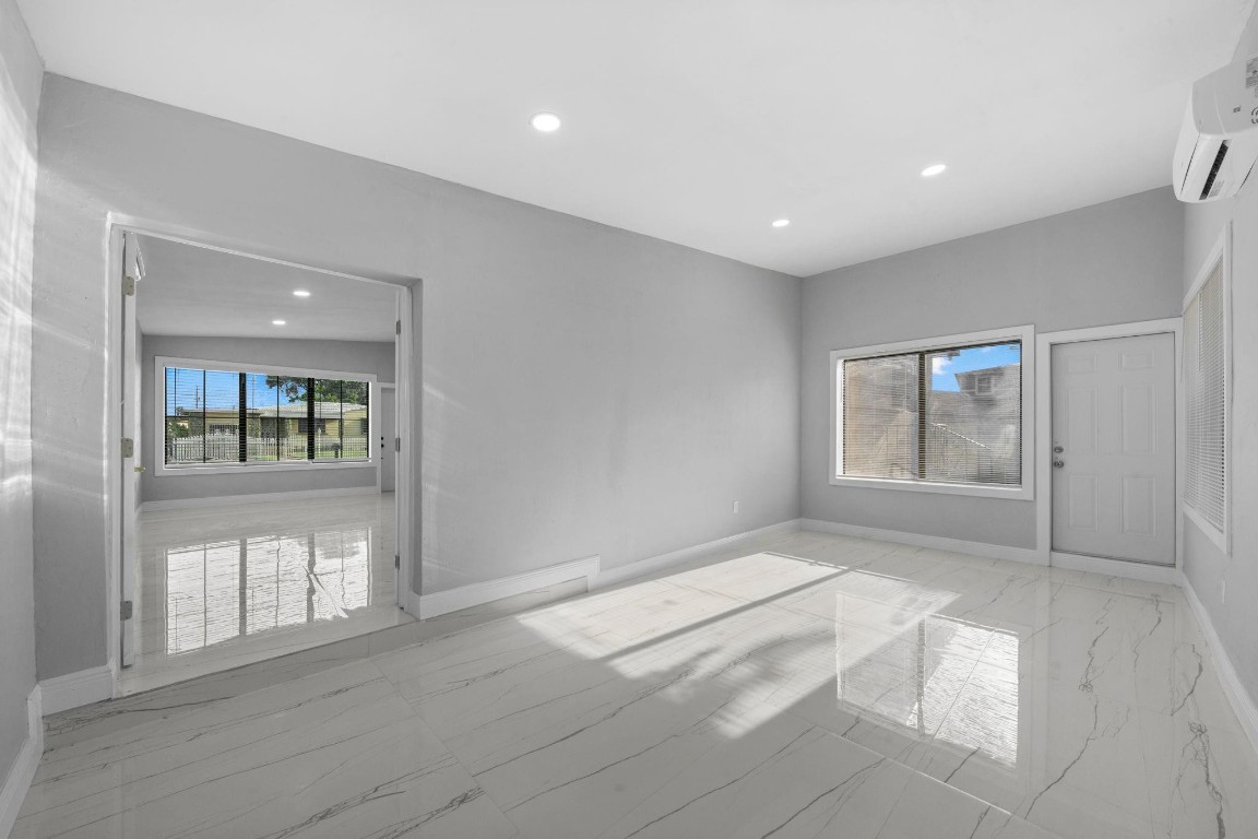 1300 NW 90th Street, Miami