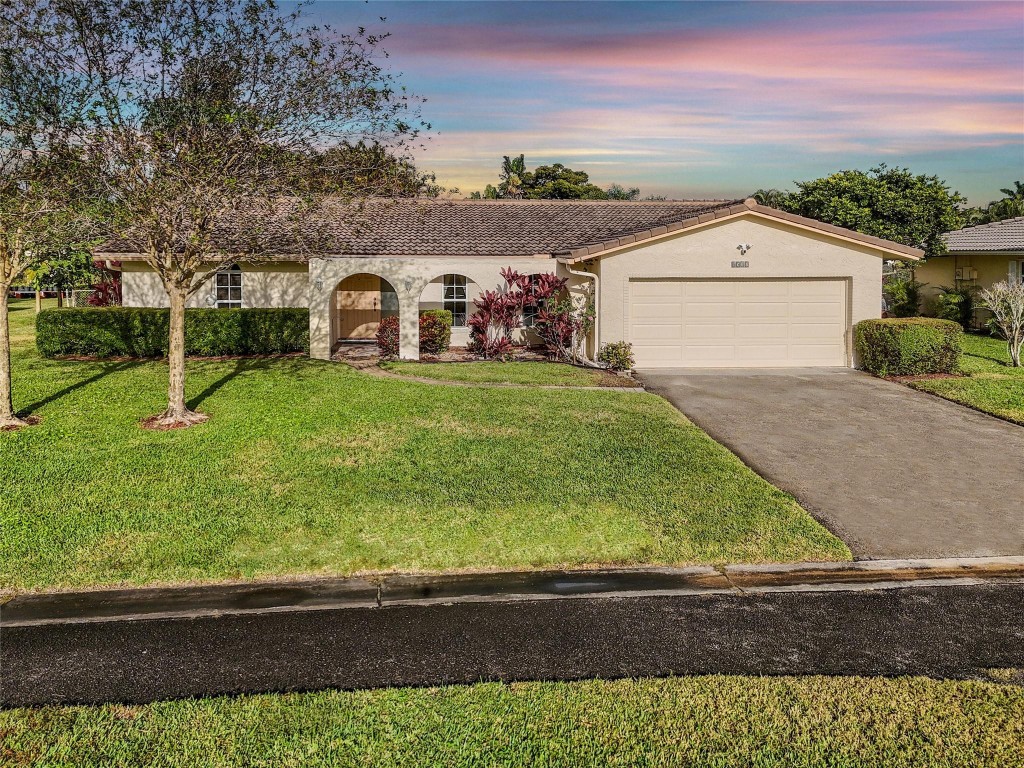 8517 Shadow Wood Boulevard, Coral Springs