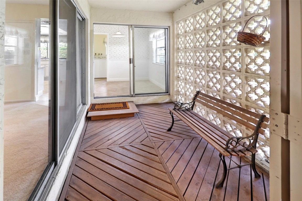 8517 Shadow Wood Boulevard, Coral Springs