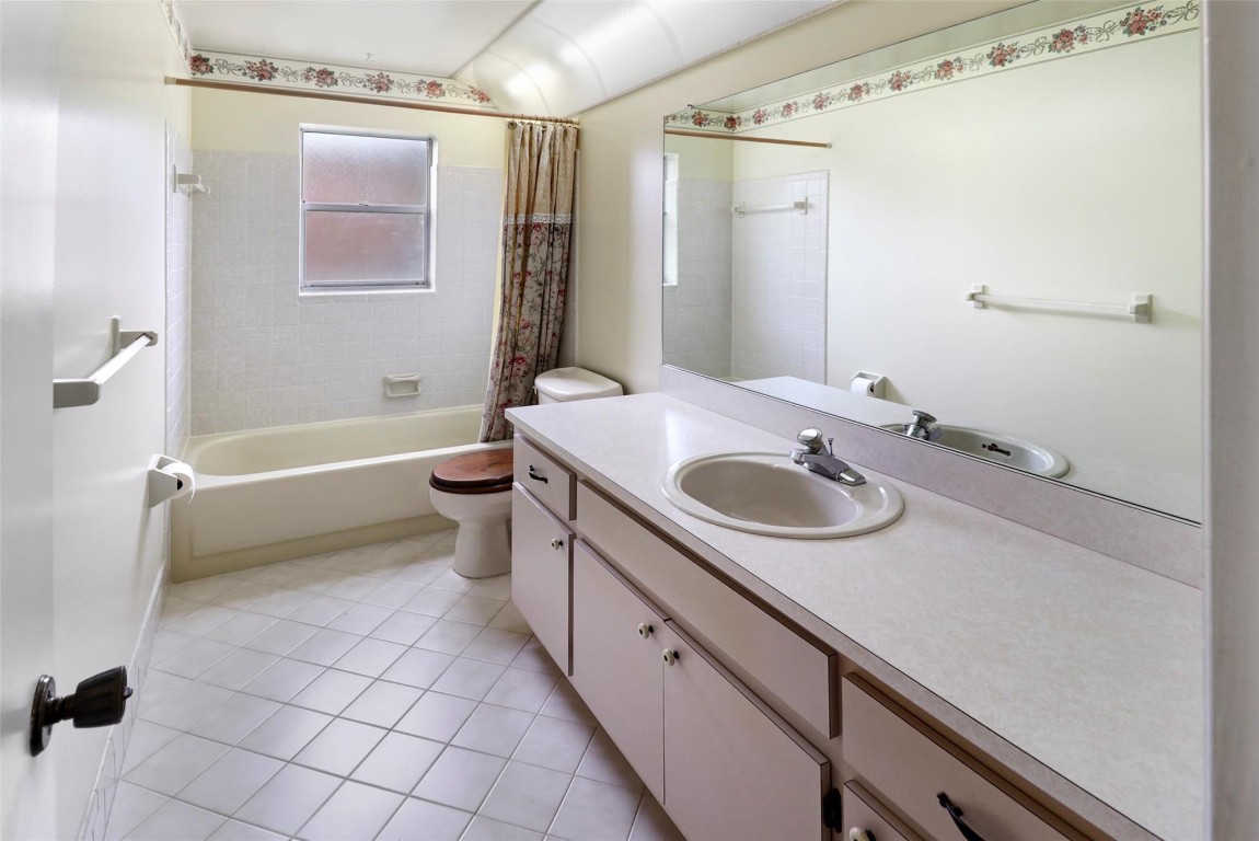 8517 Shadow Wood Boulevard, Coral Springs