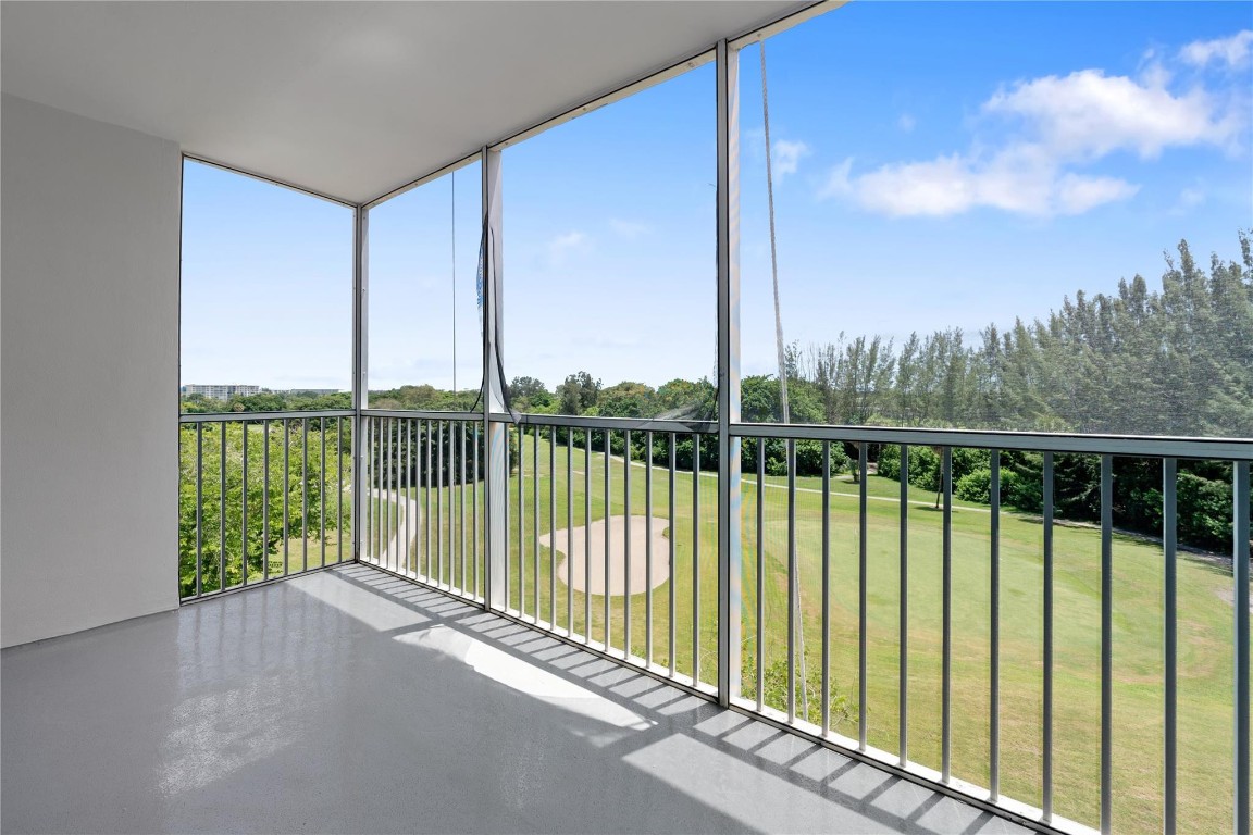 3150 N Palm Aire Dr 602