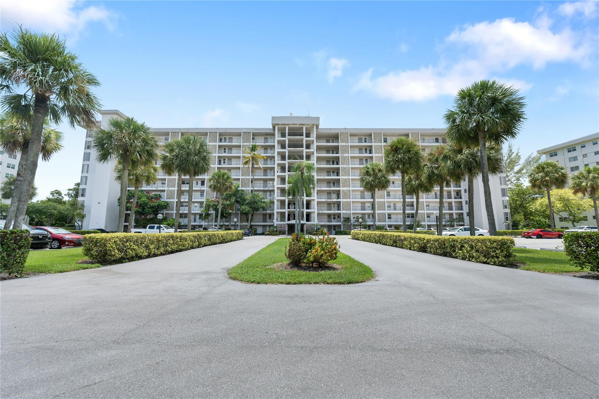 3150 N Palm Aire Dr 602