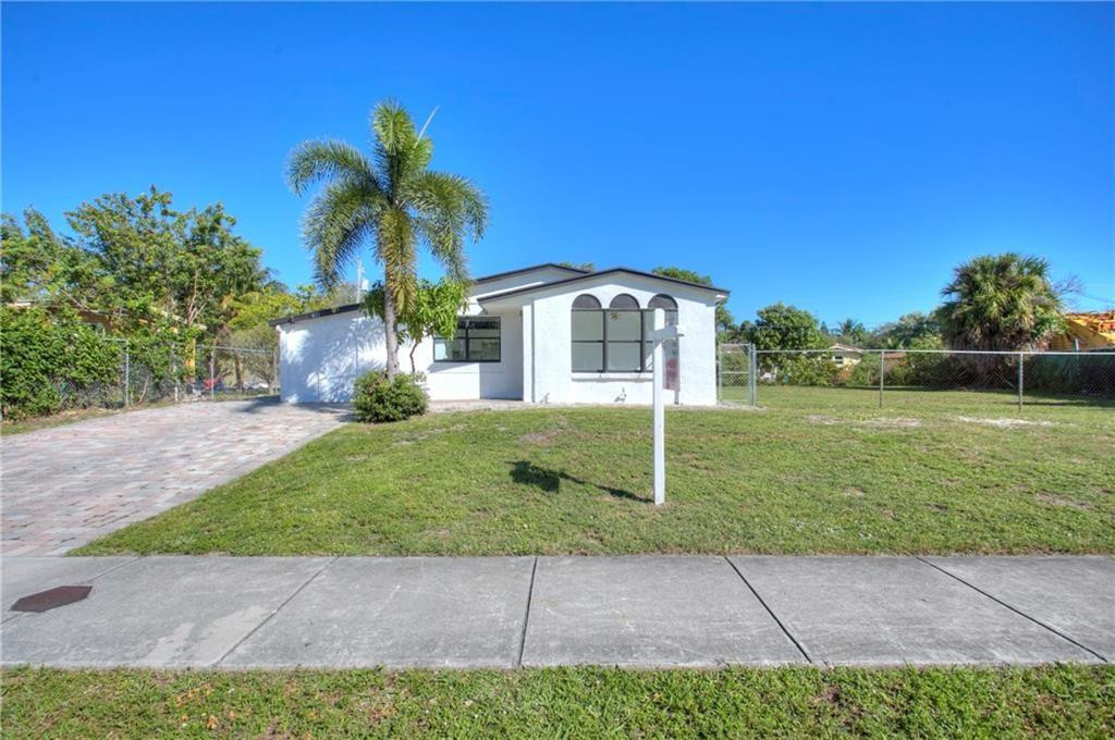 821 NE 43rd Ct