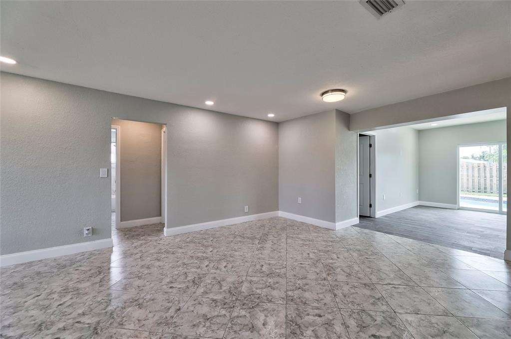 6118 Hogan Creek Road, Margate