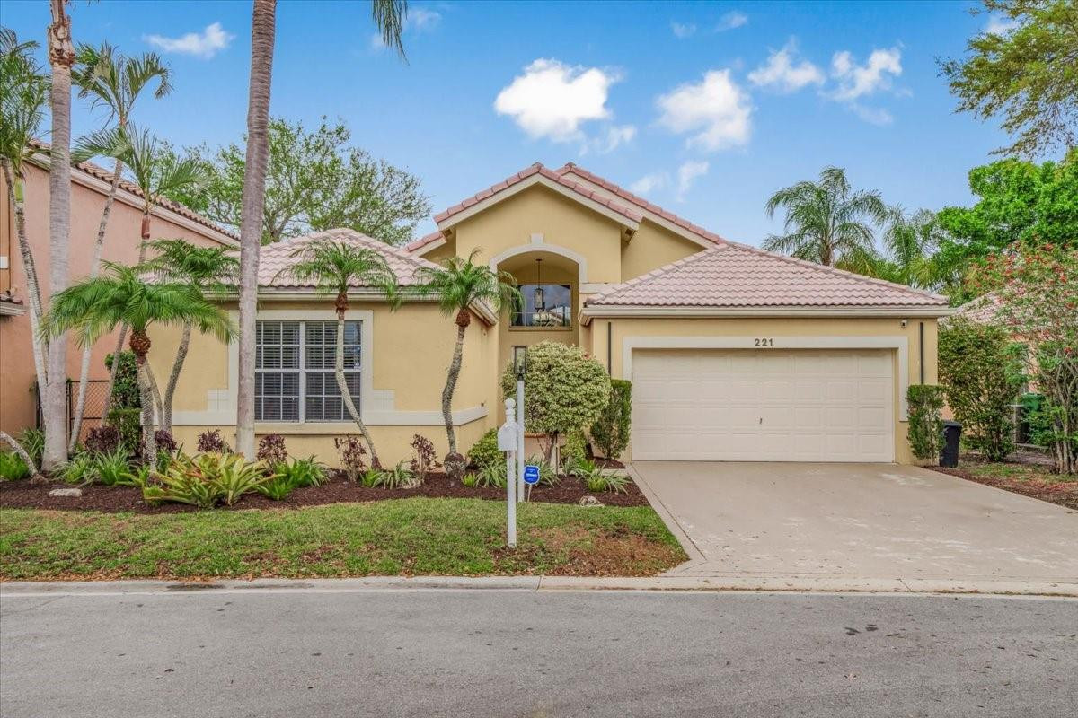 221 NW 117th Ave