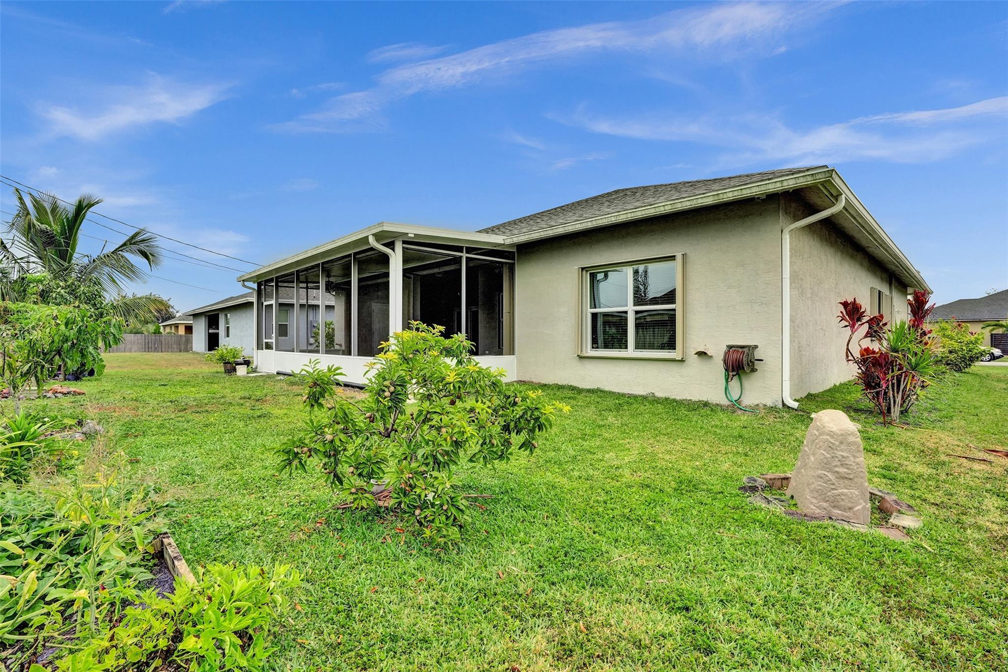 126 NW Heather Street