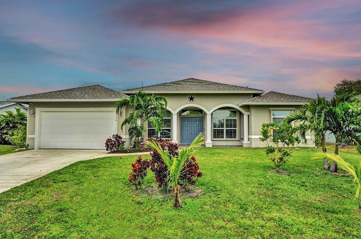 126 NW Heather Street