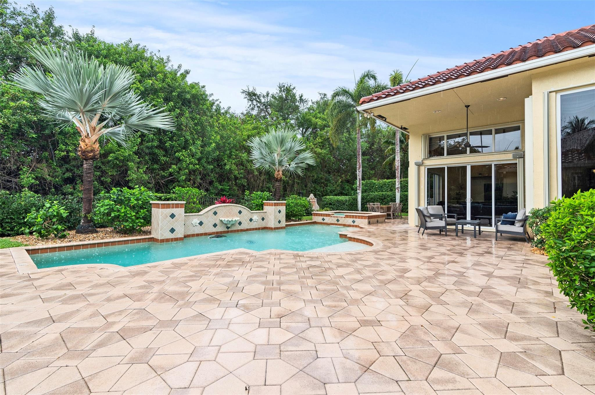 7115 NW 71ST TE