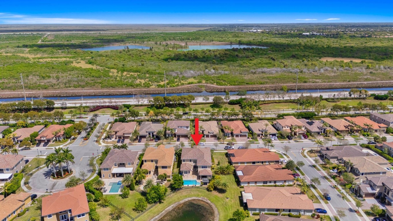 10130 Edgewater Court, Parkland