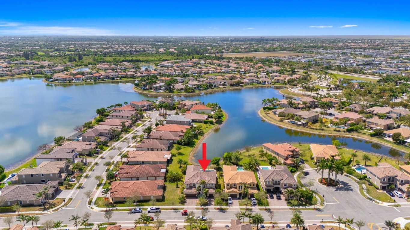 10130 Edgewater Court, Parkland