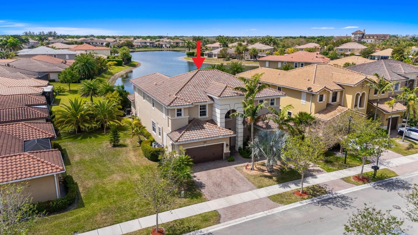 10130 Edgewater Court, Parkland