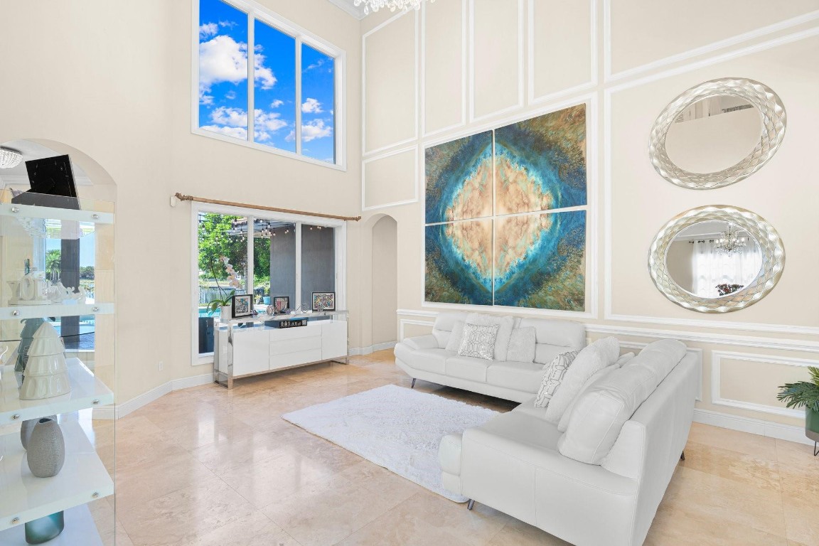 10130 Edgewater Court, Parkland