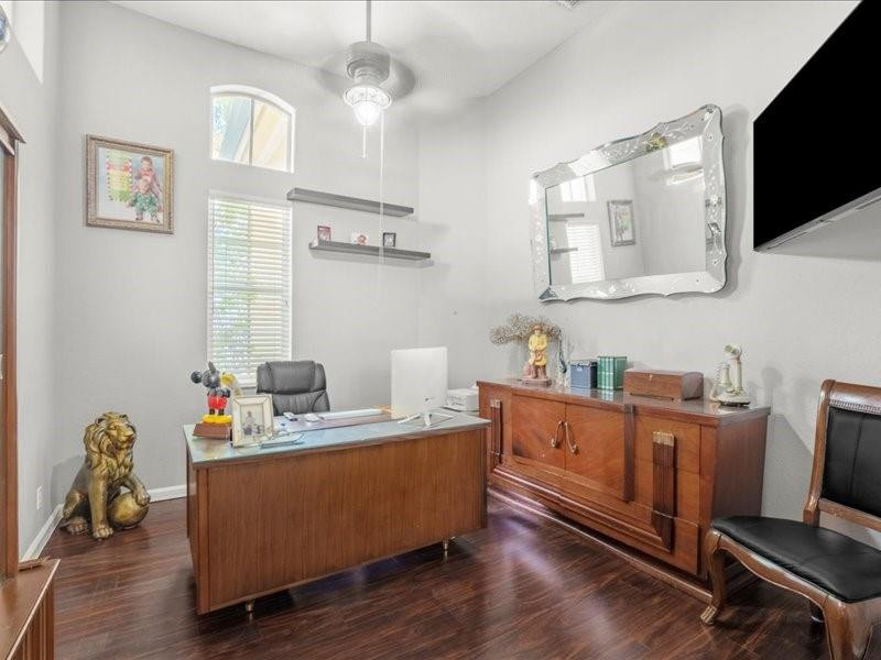 6543 NW 105th Ter