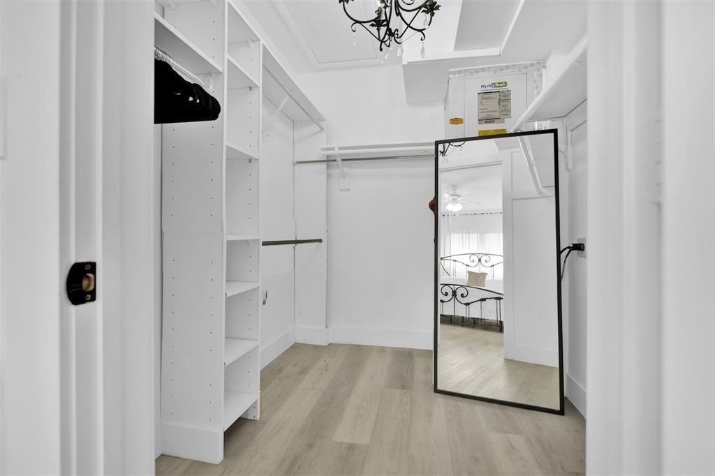 4111 NE 21st Way 201