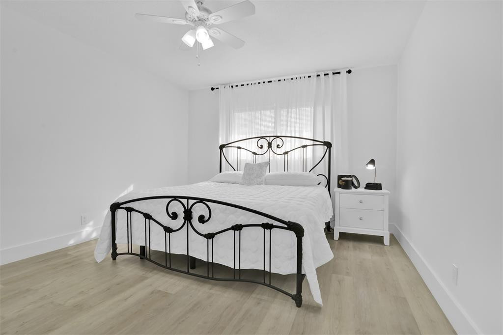 4111 NE 21st Way 201