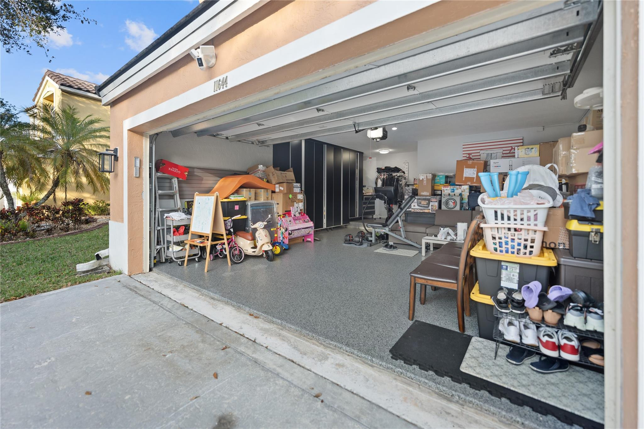 11644 NW 2nd Dr