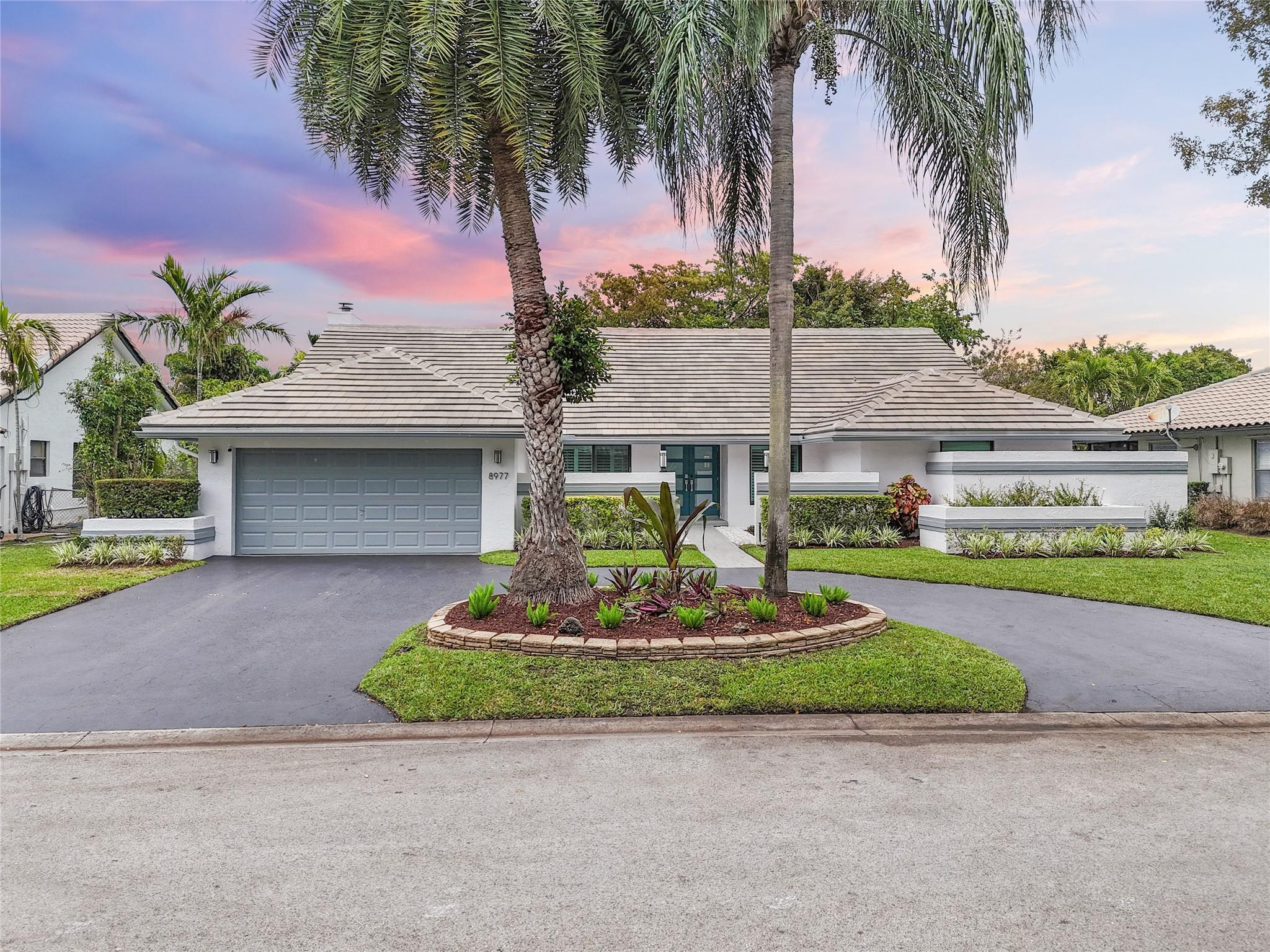 8977 NW 47TH CT