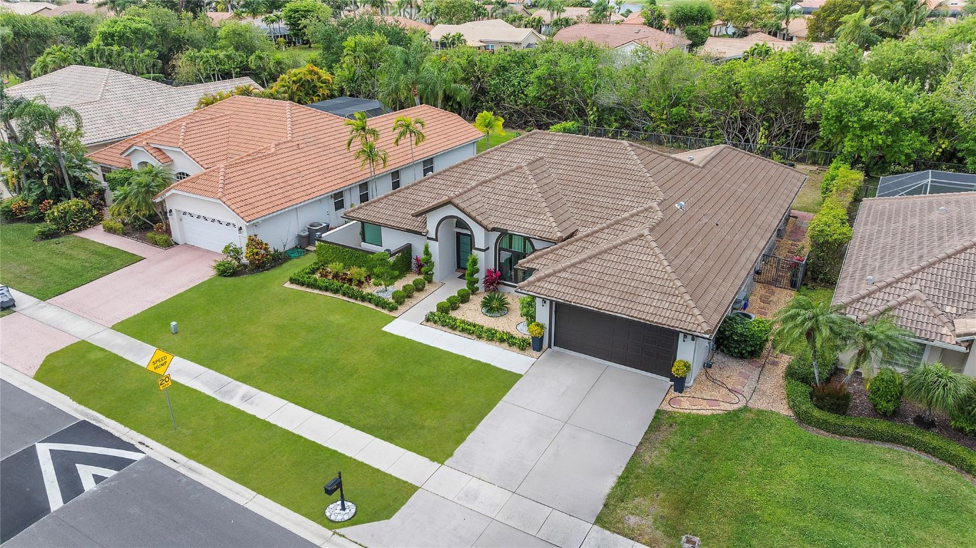 20368 Hacienda Ct