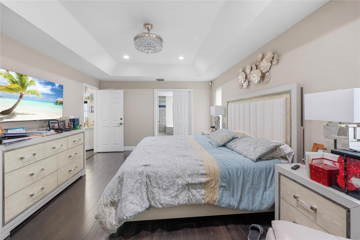 20368 Hacienda Ct
