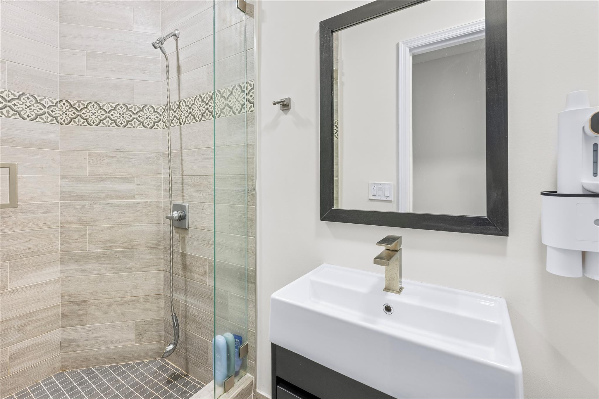 20368 Hacienda Ct