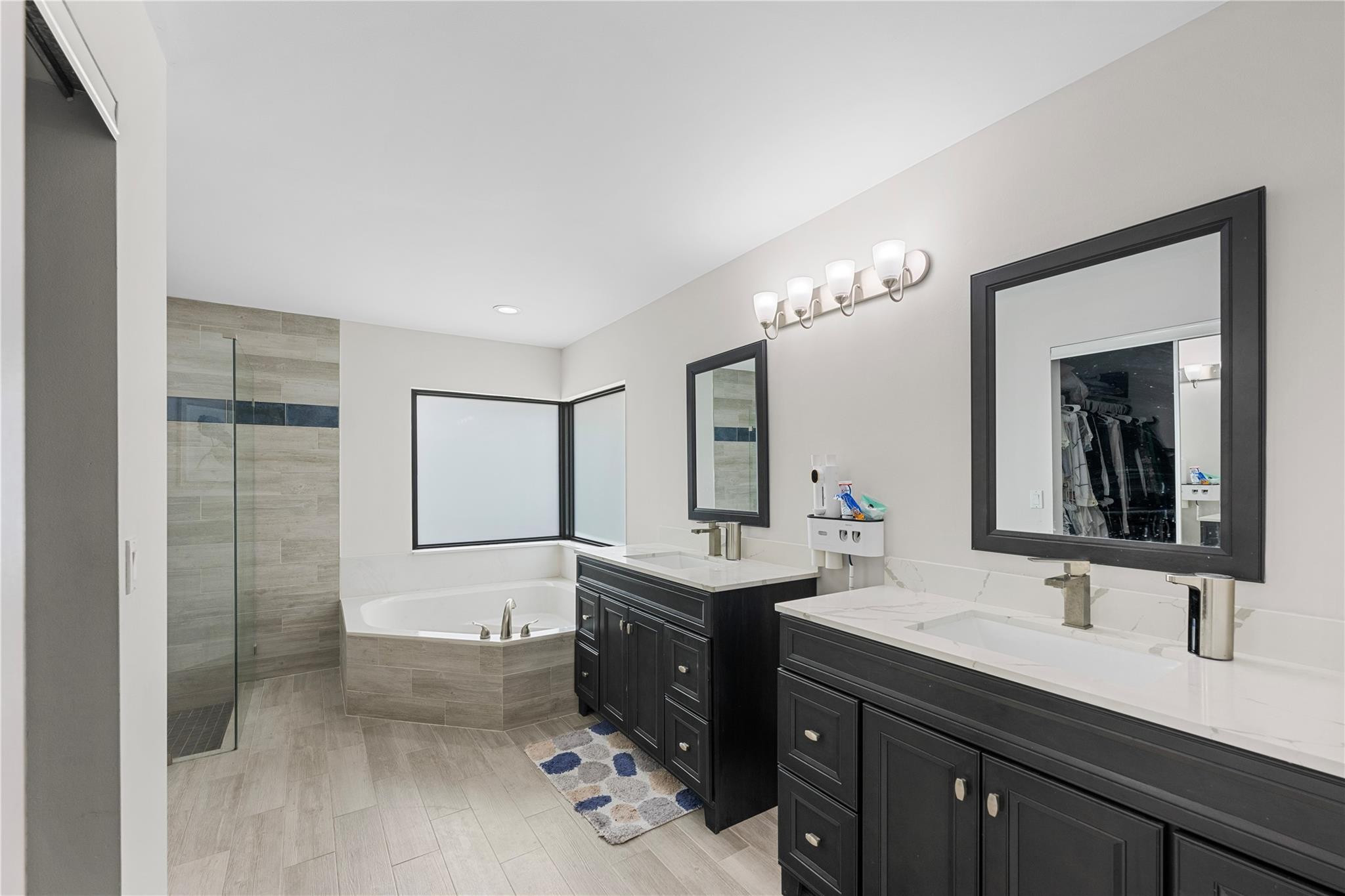 20368 Hacienda Ct