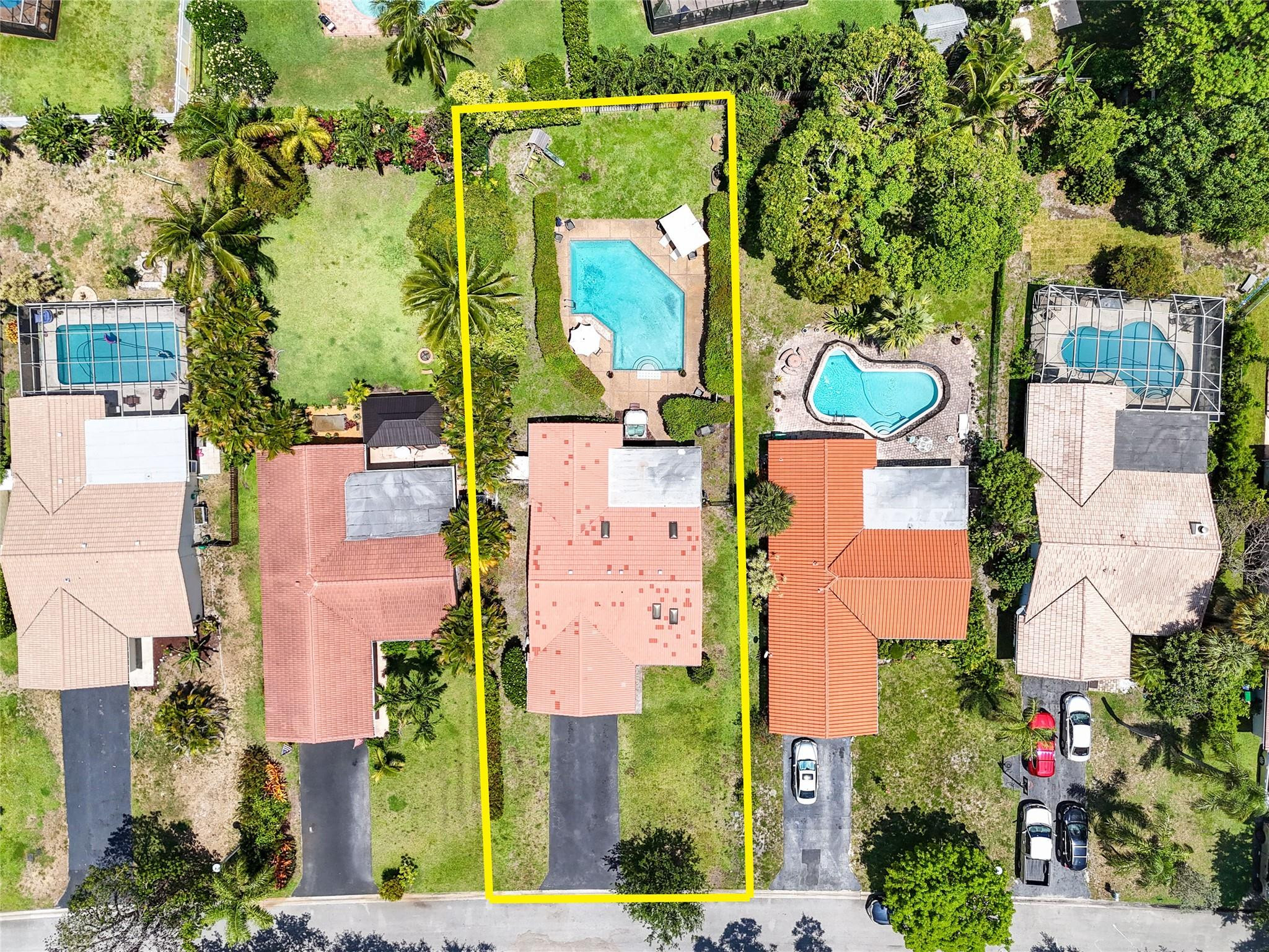 877 NW 87th Ave