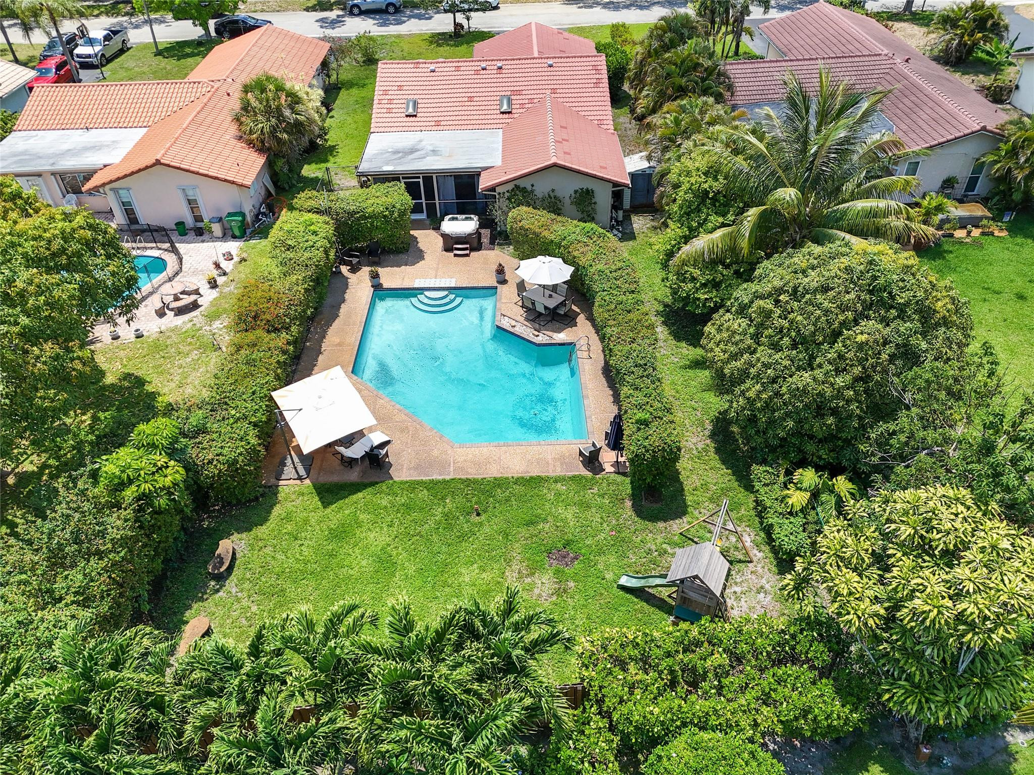 877 NW 87th Ave