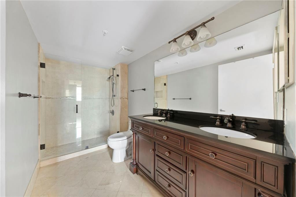 3020 NE 32nd Ave 704